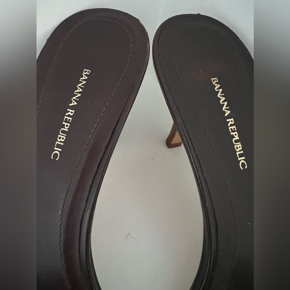 Banana Republic Brown Leather Braided Kitten Heel - Picture 5 of 9